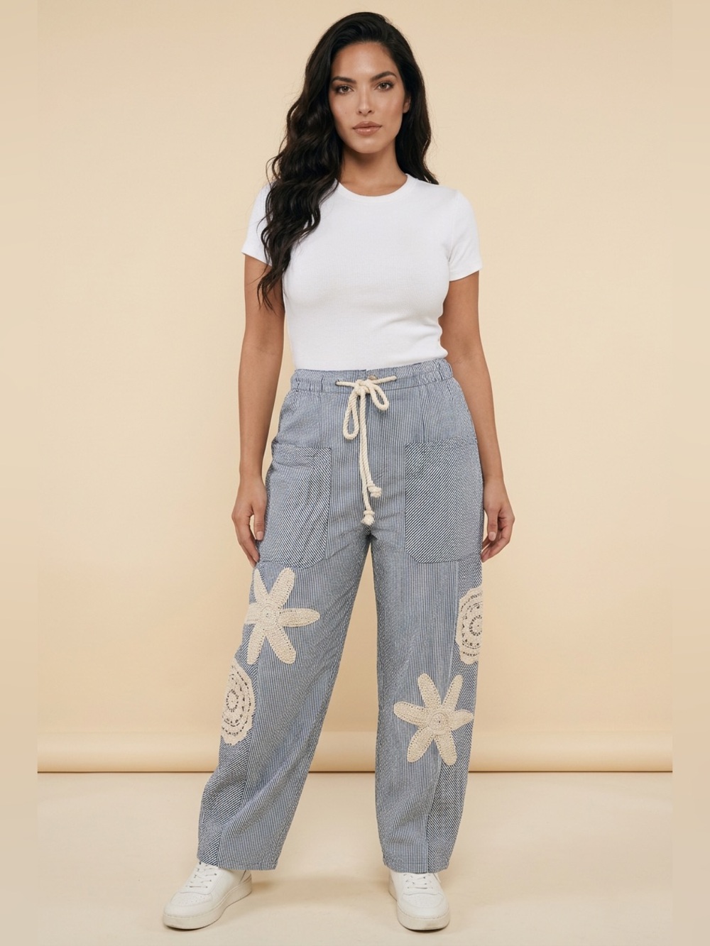 Oddi Embroidered Drawstring Pants